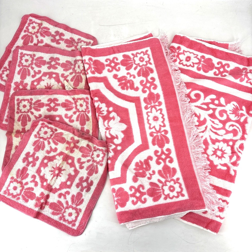 Vintage Sears Drylon 2 Bath Towels & 4 Washcloth Pink Floral Sculpted 60s